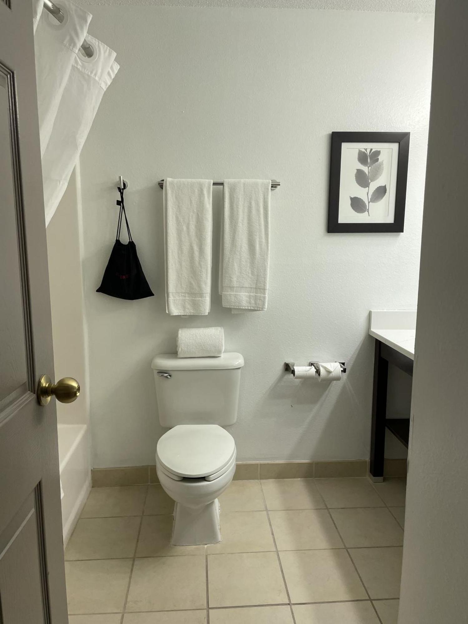 Harmony Inn & Suites Fort Dodge Eksteriør billede