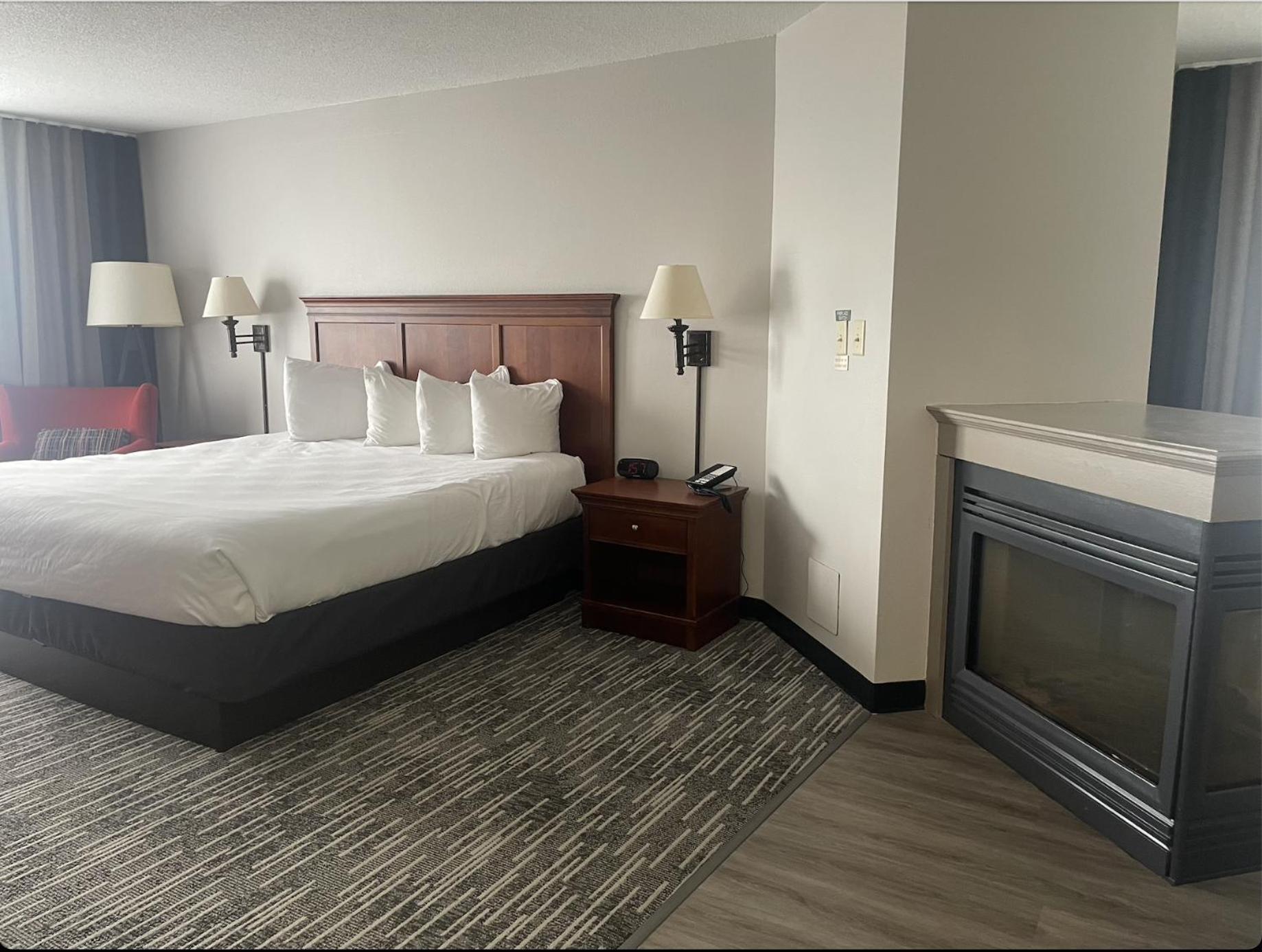 Harmony Inn & Suites Fort Dodge Eksteriør billede